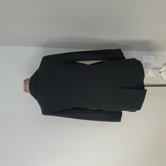 Banana Republic Black Blazer - Picture 2 of 5